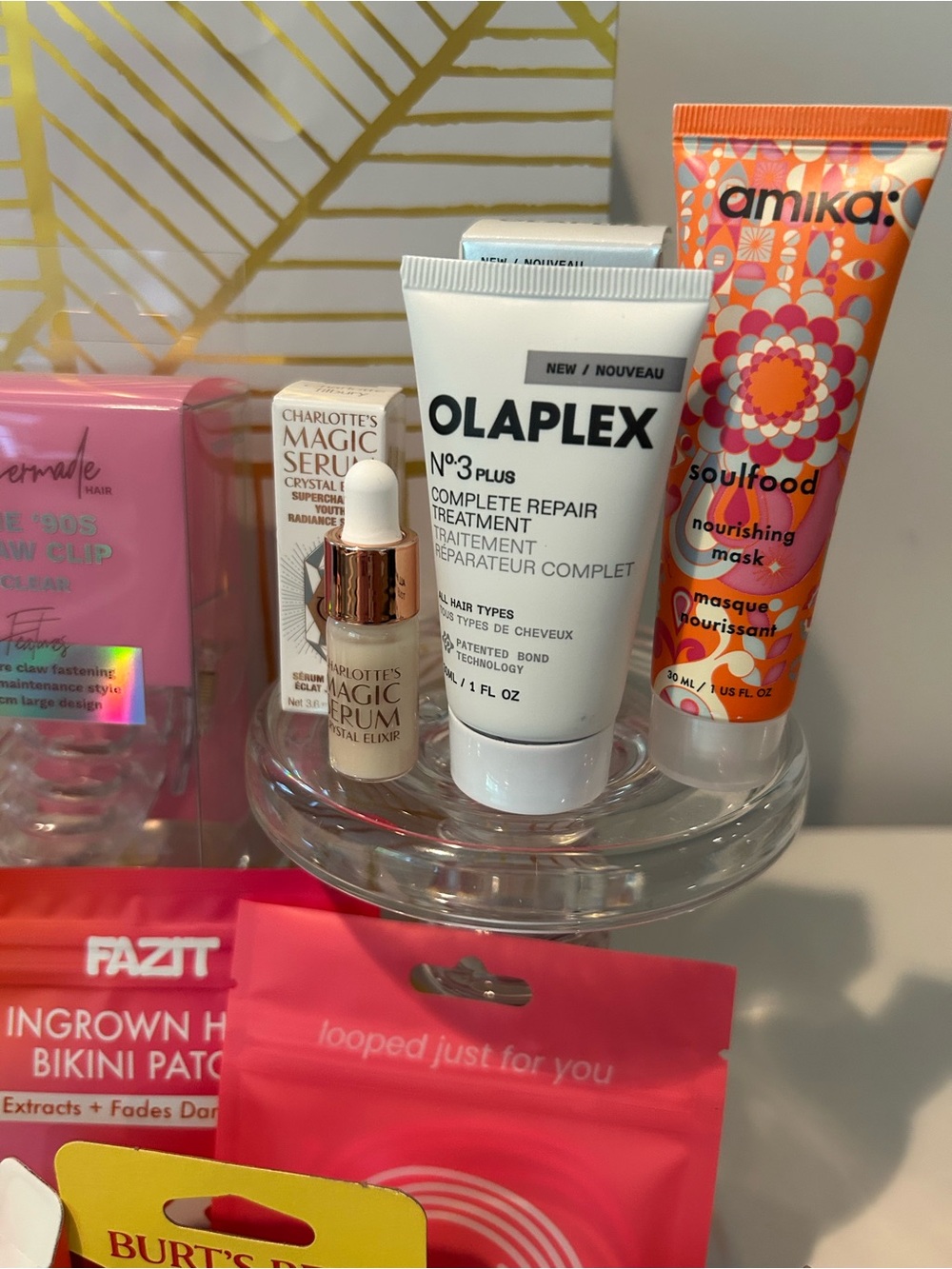 ✨ 20-Piece Beauty Bundle with 7 Full-Size Items | Haircare, Skincare & Makeup - Picture 5 of 9